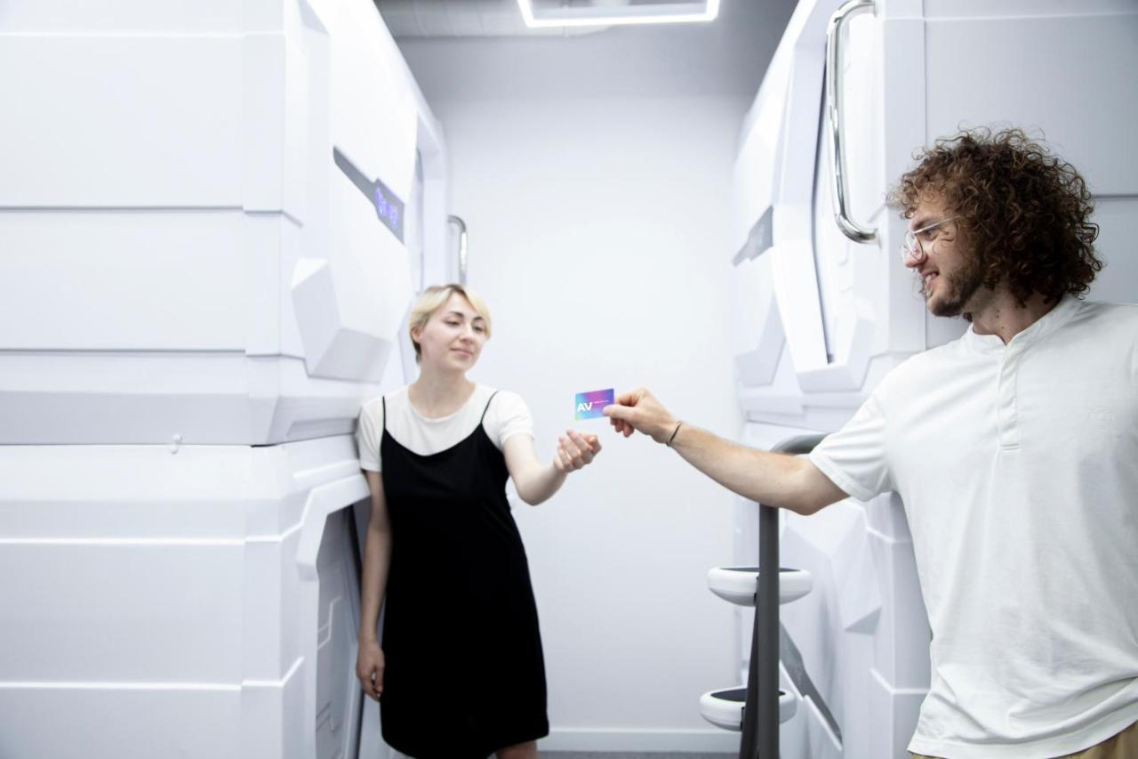 AV-1 Capsule Hotel Kiev Exterior foto